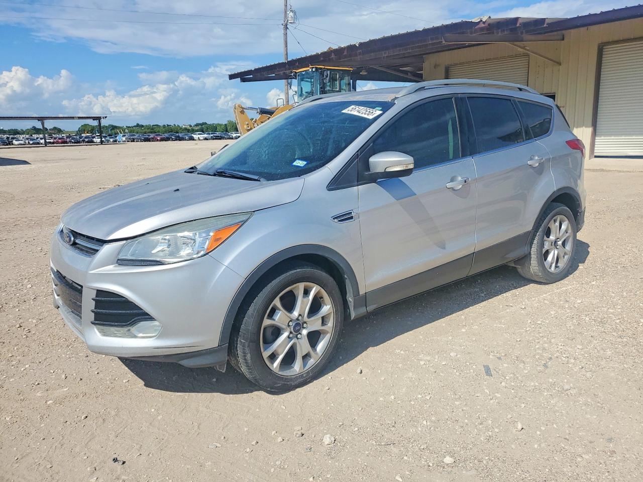 Salvage Ford Escape Image