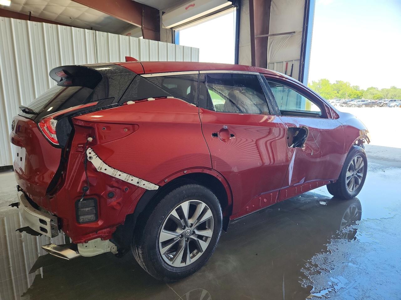 Nissan Murano S