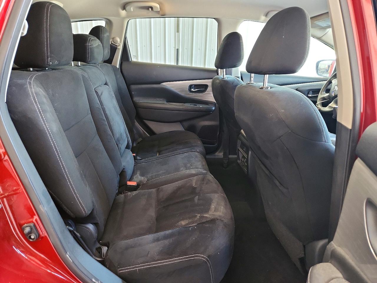 Nissan Murano S