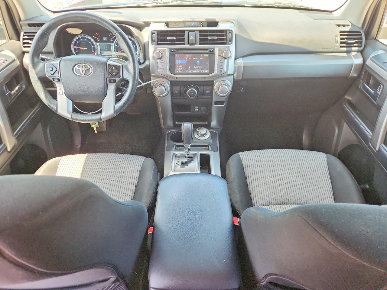 Toyota 4Runner Sr5