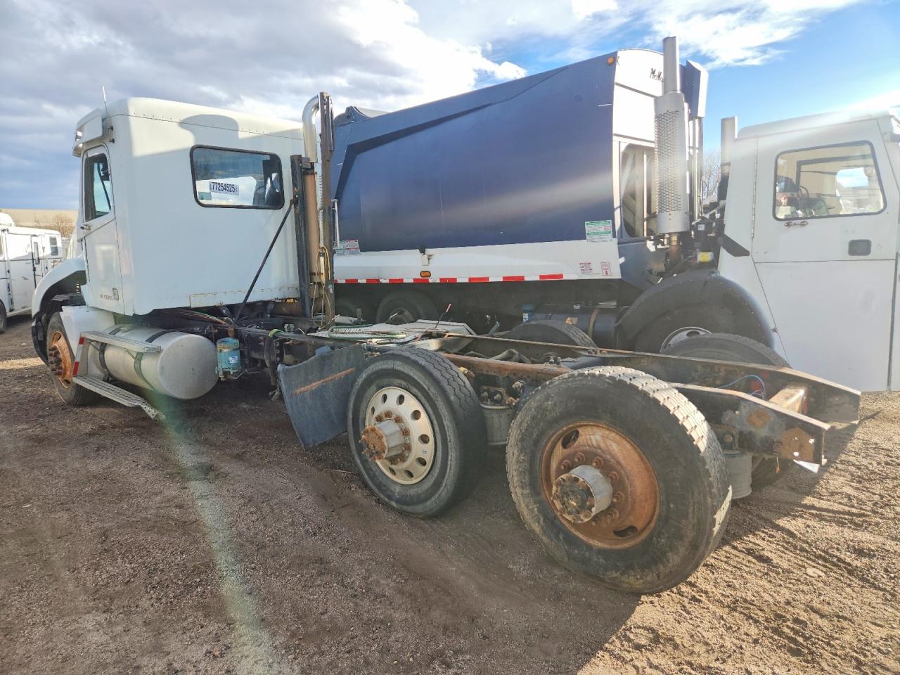 Freightliner Conventional Unknown