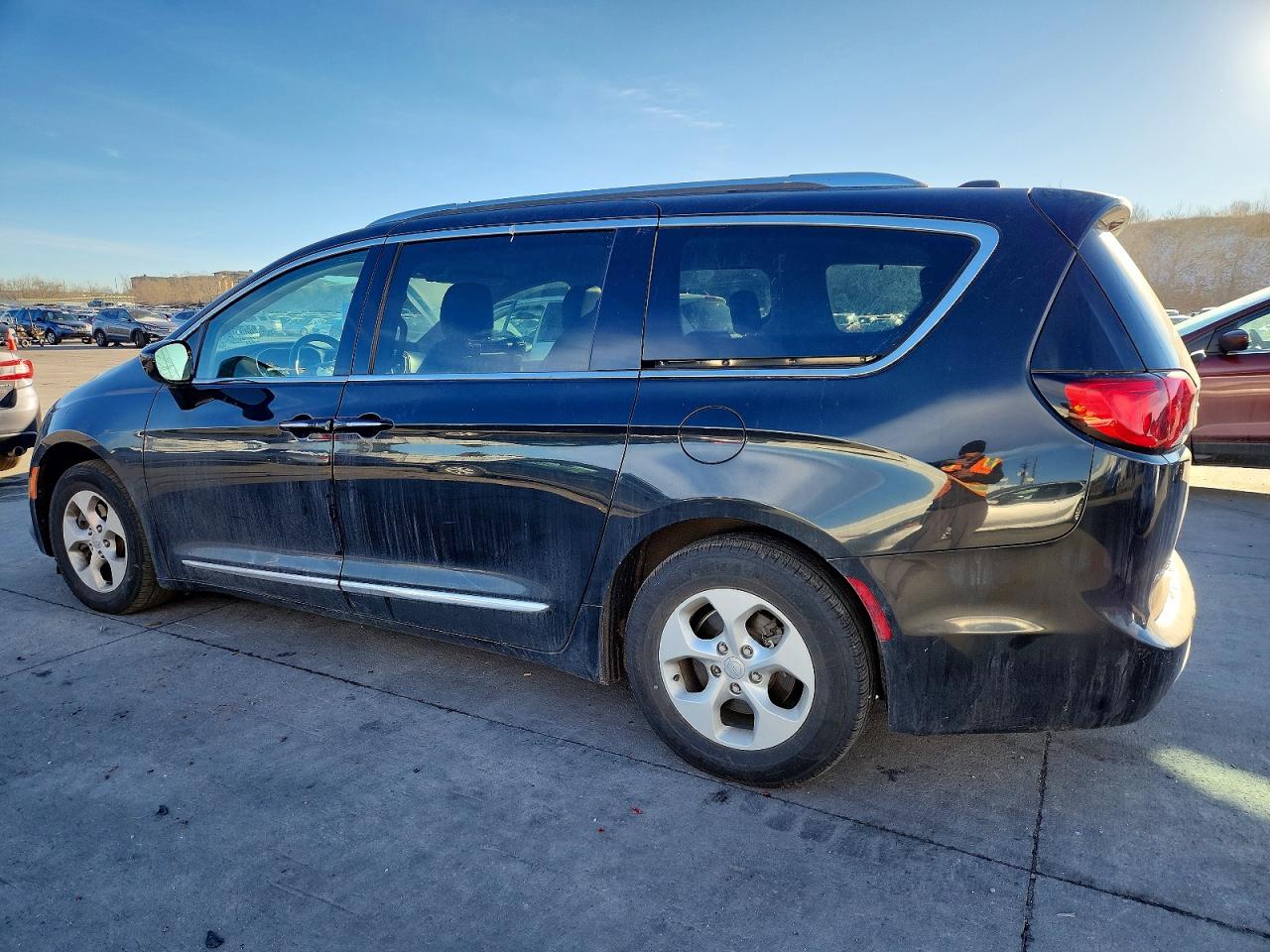 Chrysler Pacifica Touring L Plus
