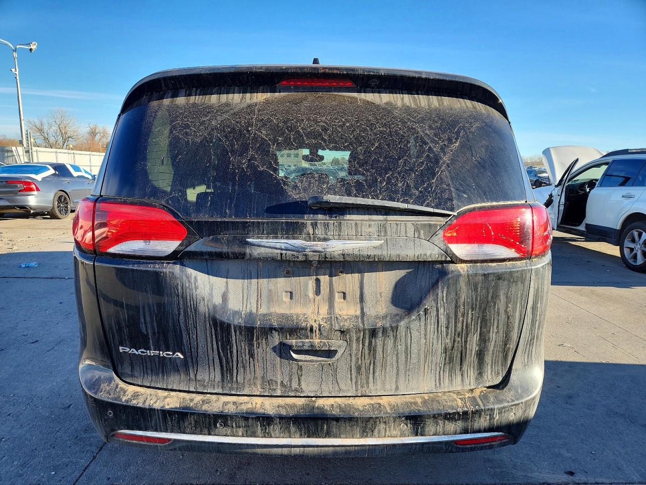 Chrysler Pacifica Touring L Plus