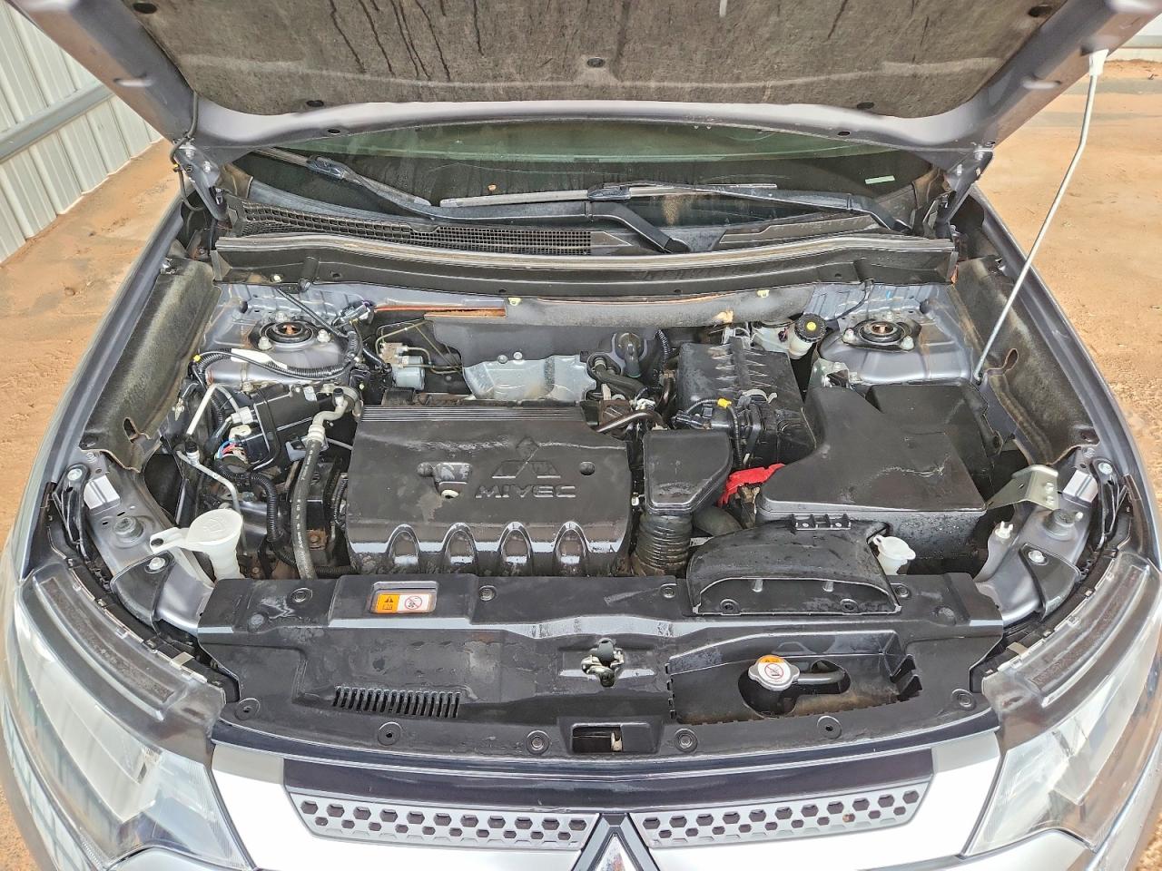 Mitsubishi Outlander Se