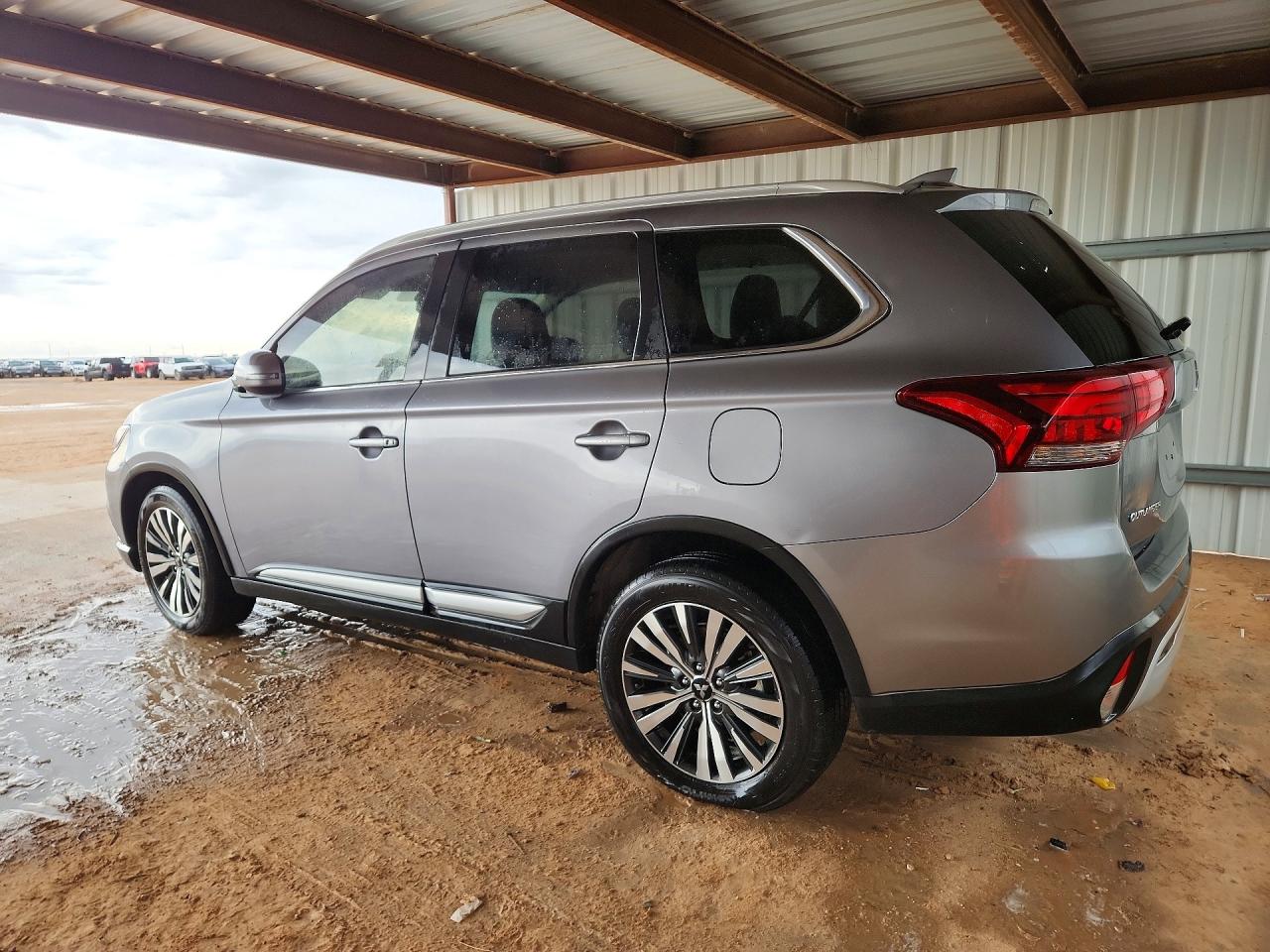 Mitsubishi Outlander Se