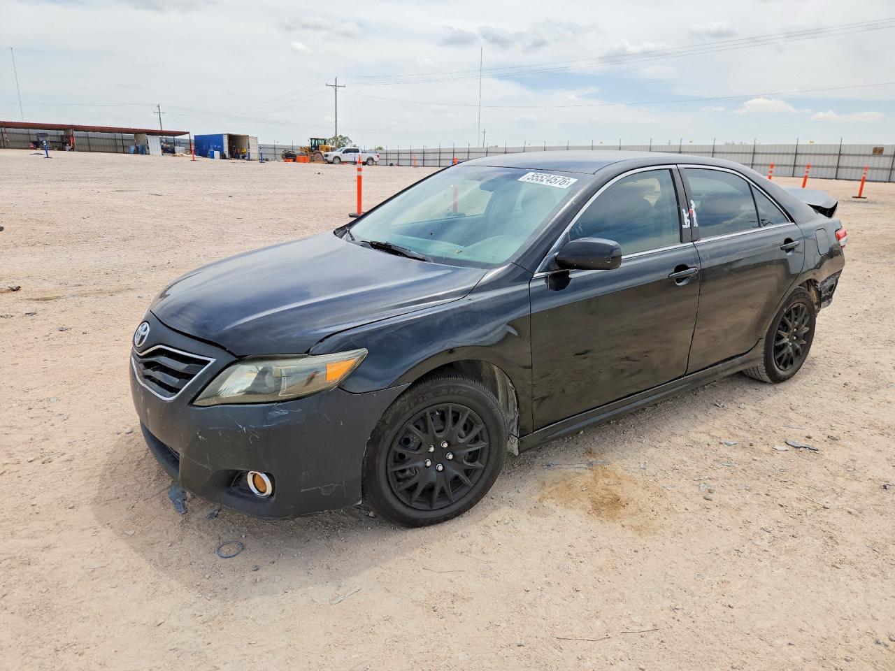 Salvage Toyota Camry Image