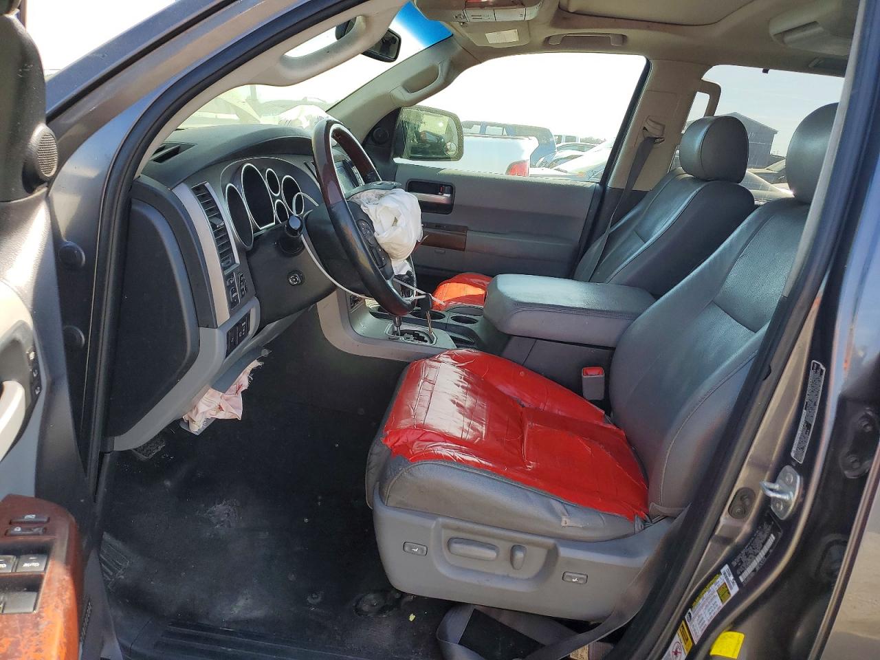 Toyota Sequoia Platinum