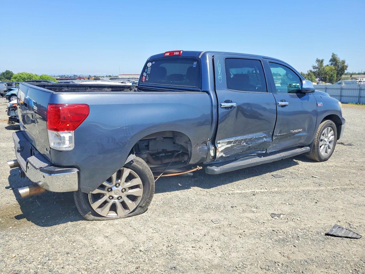 Toyota Tundra Crewmax Limited