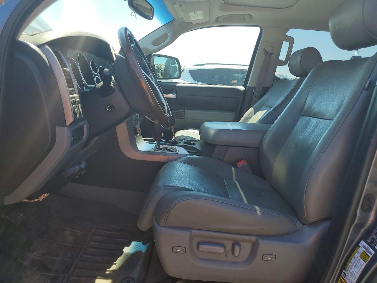 Toyota Tundra Crewmax Limited