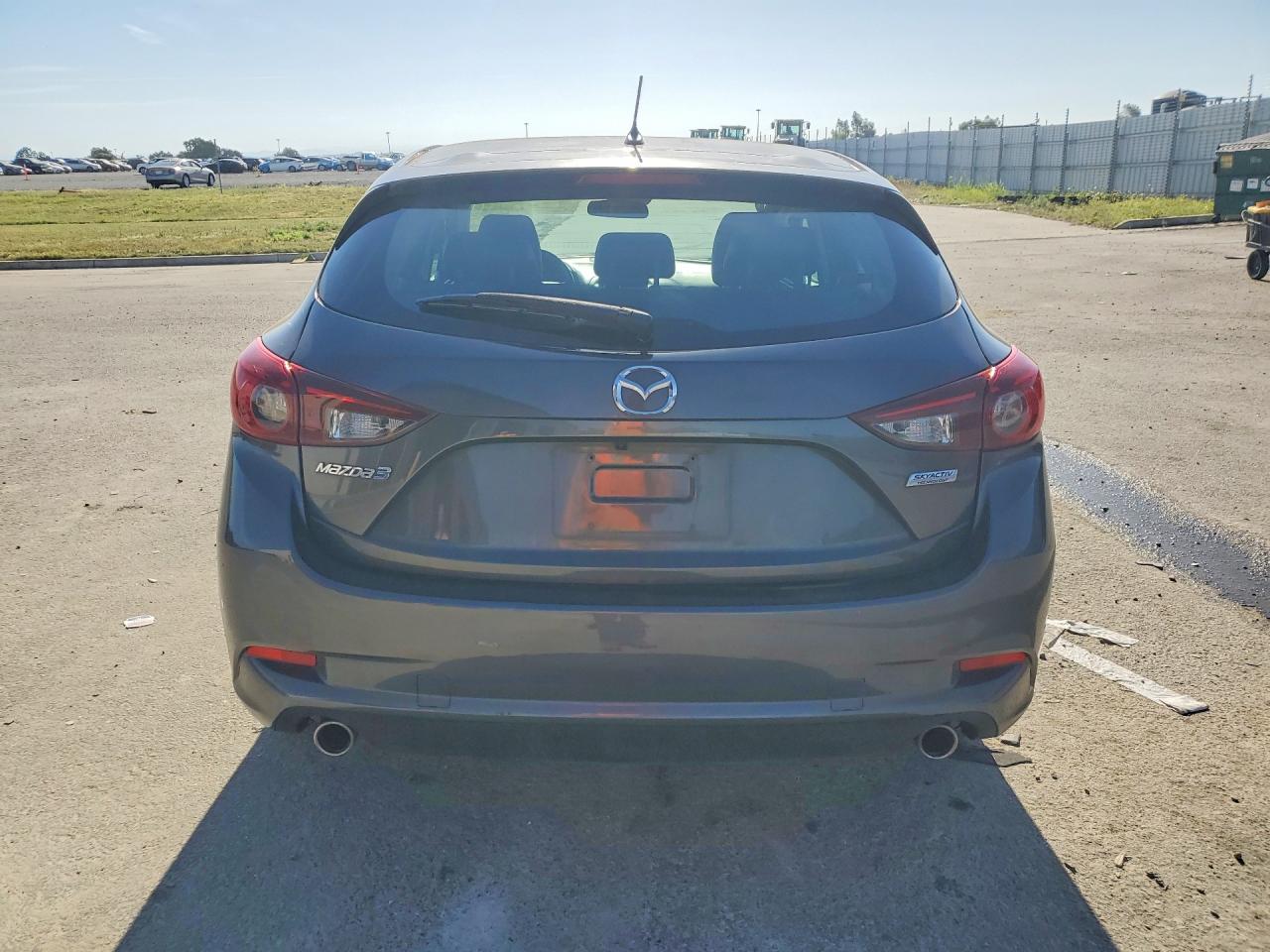 Mazda 3 Touring