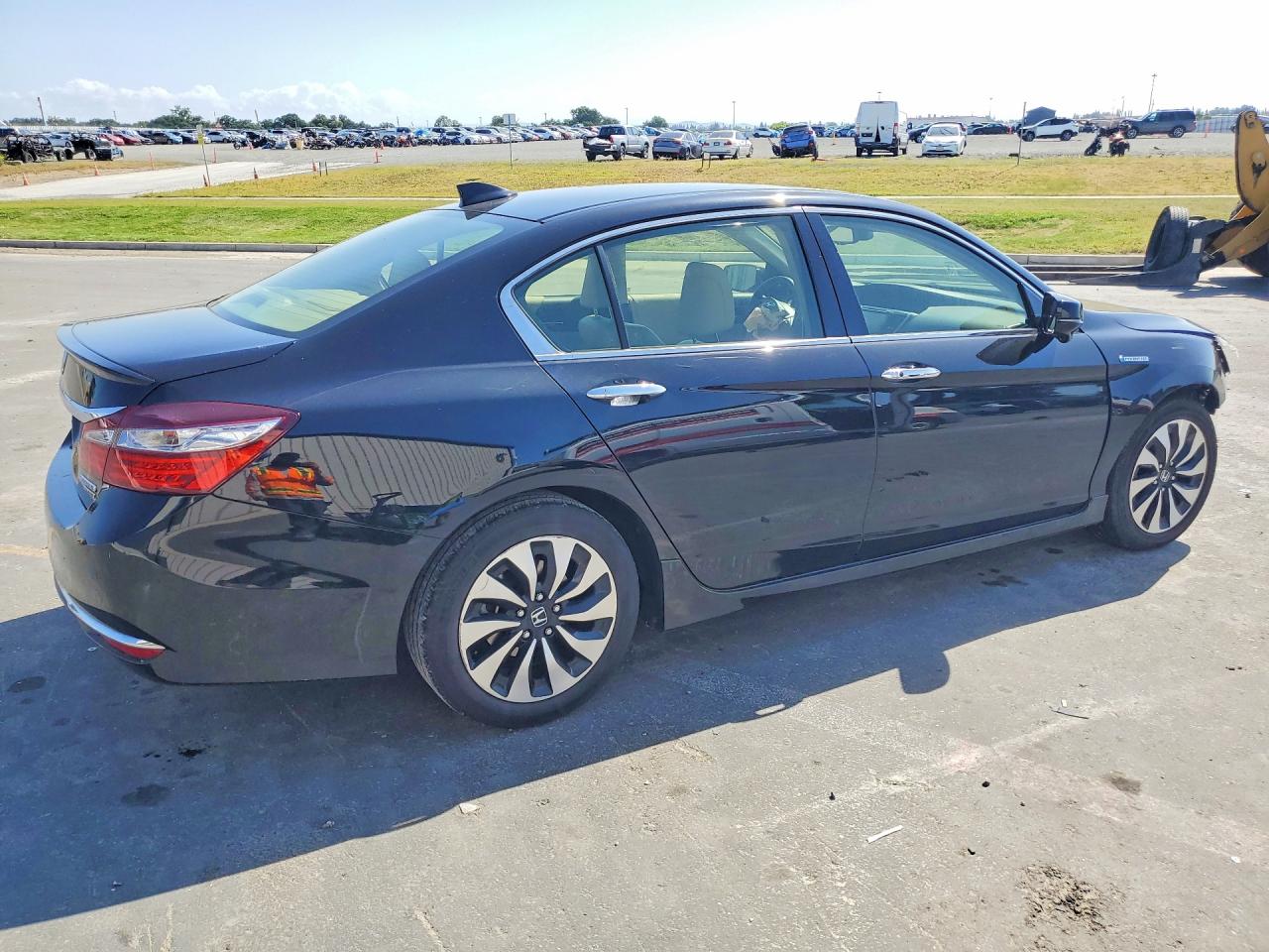 Honda Accord Touring Hybrid