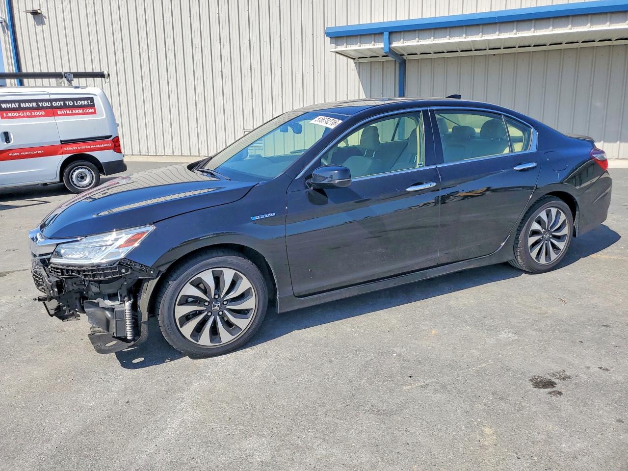 Salvage Honda Accord Image