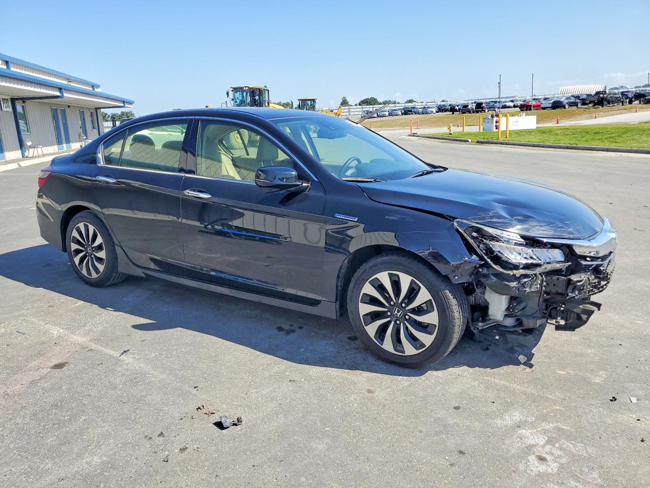 Honda Accord Touring Hybrid