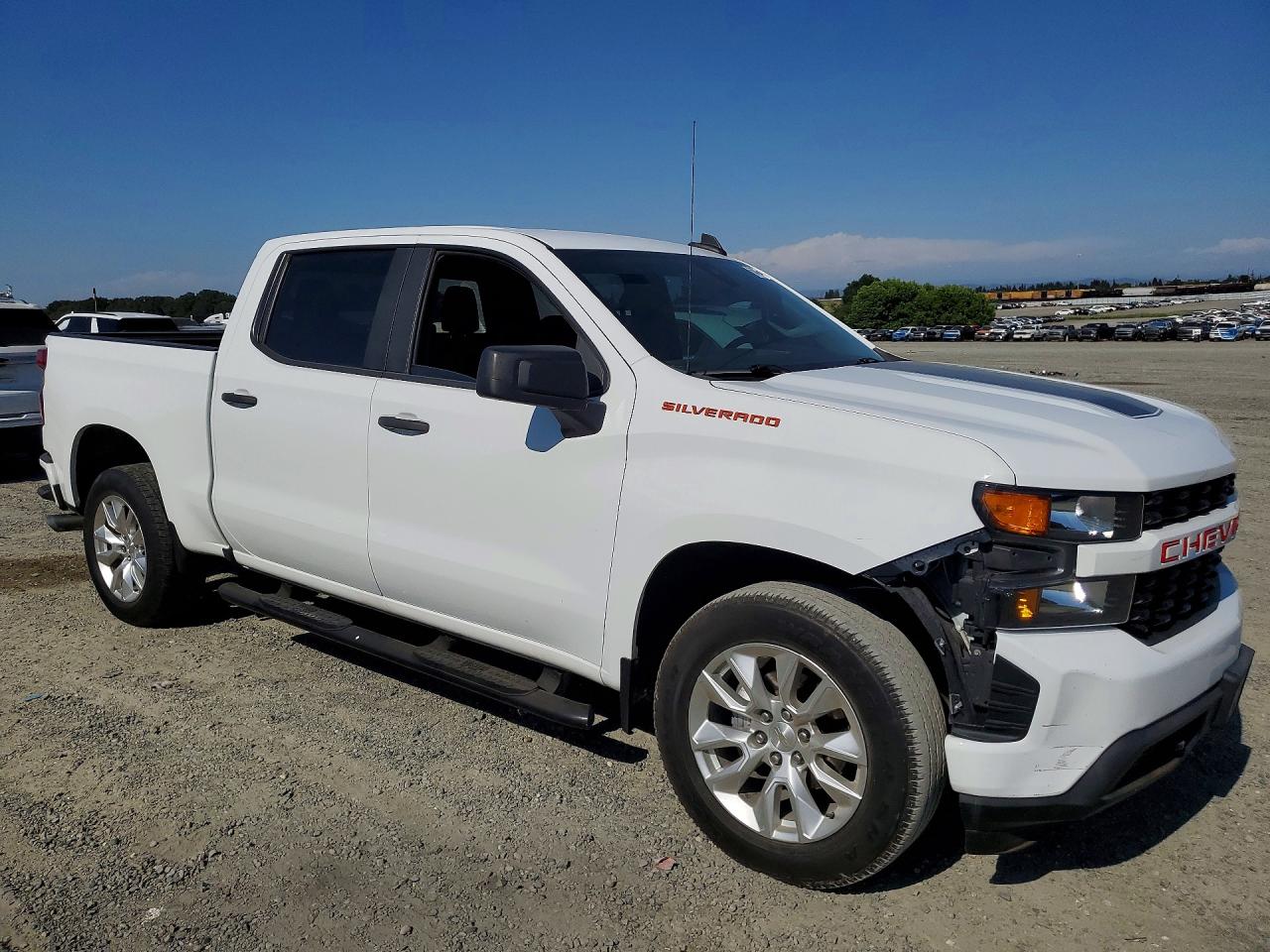 Chevrolet Silverado C1500 Custom