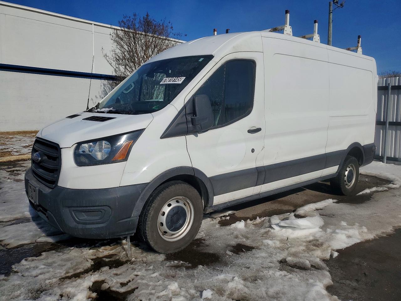 Salvage Ford Transit Image