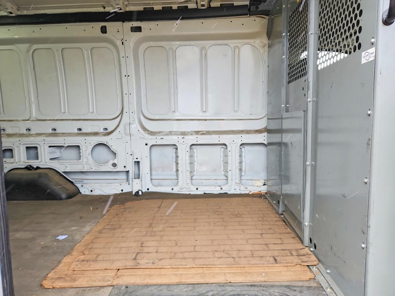 Ford Transit T-250