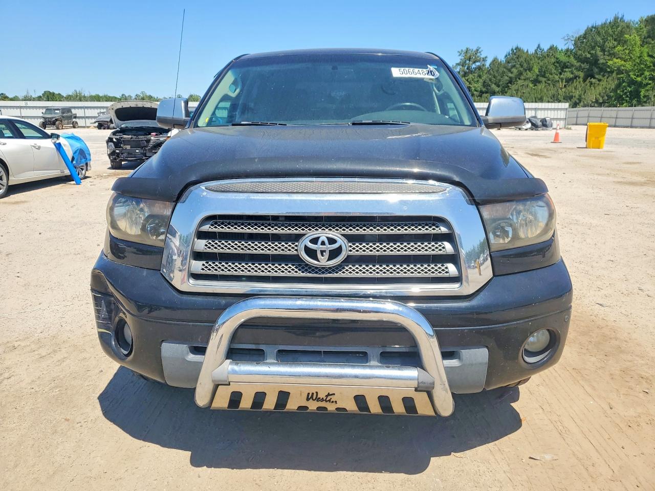 Toyota Tundra Crewmax Limited