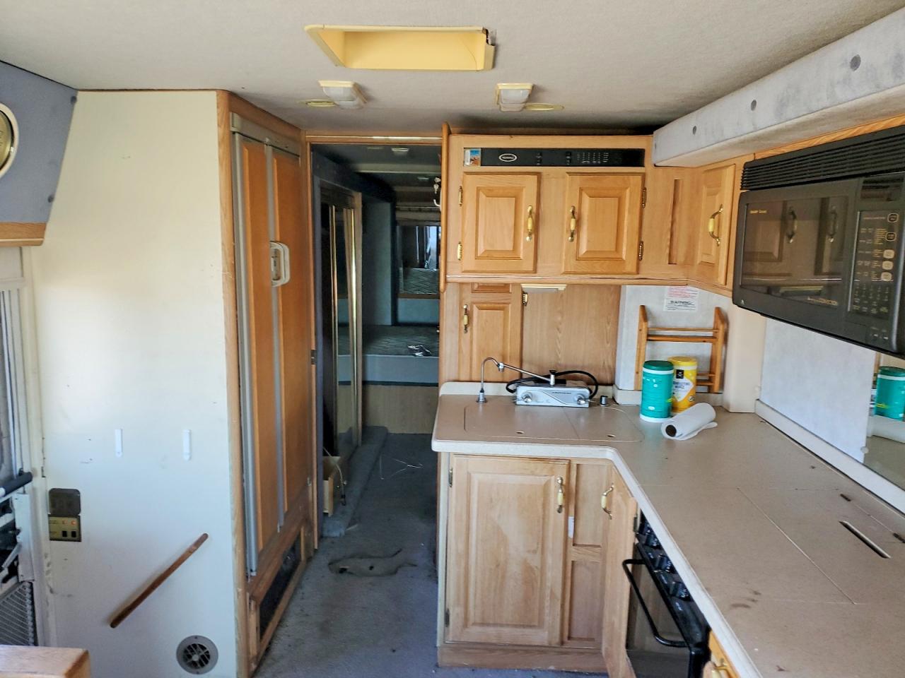 Rexhall F-550