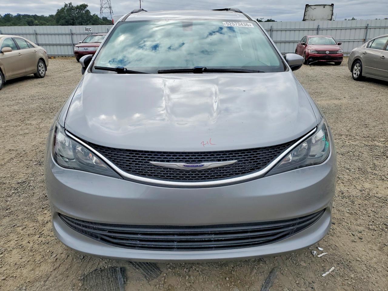 Chrysler Minivan Lxi