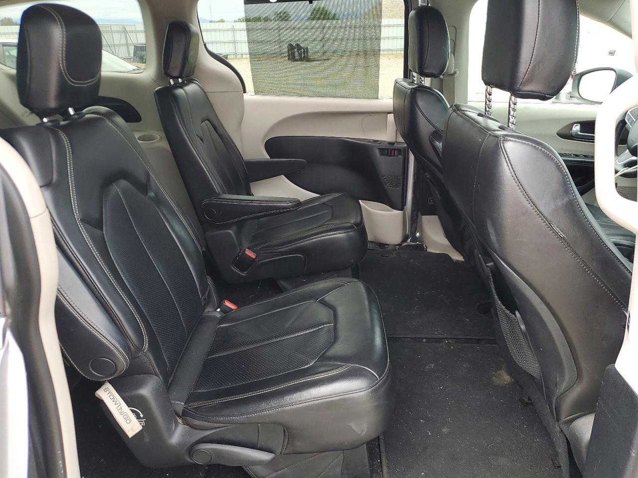 Chrysler Minivan Lxi