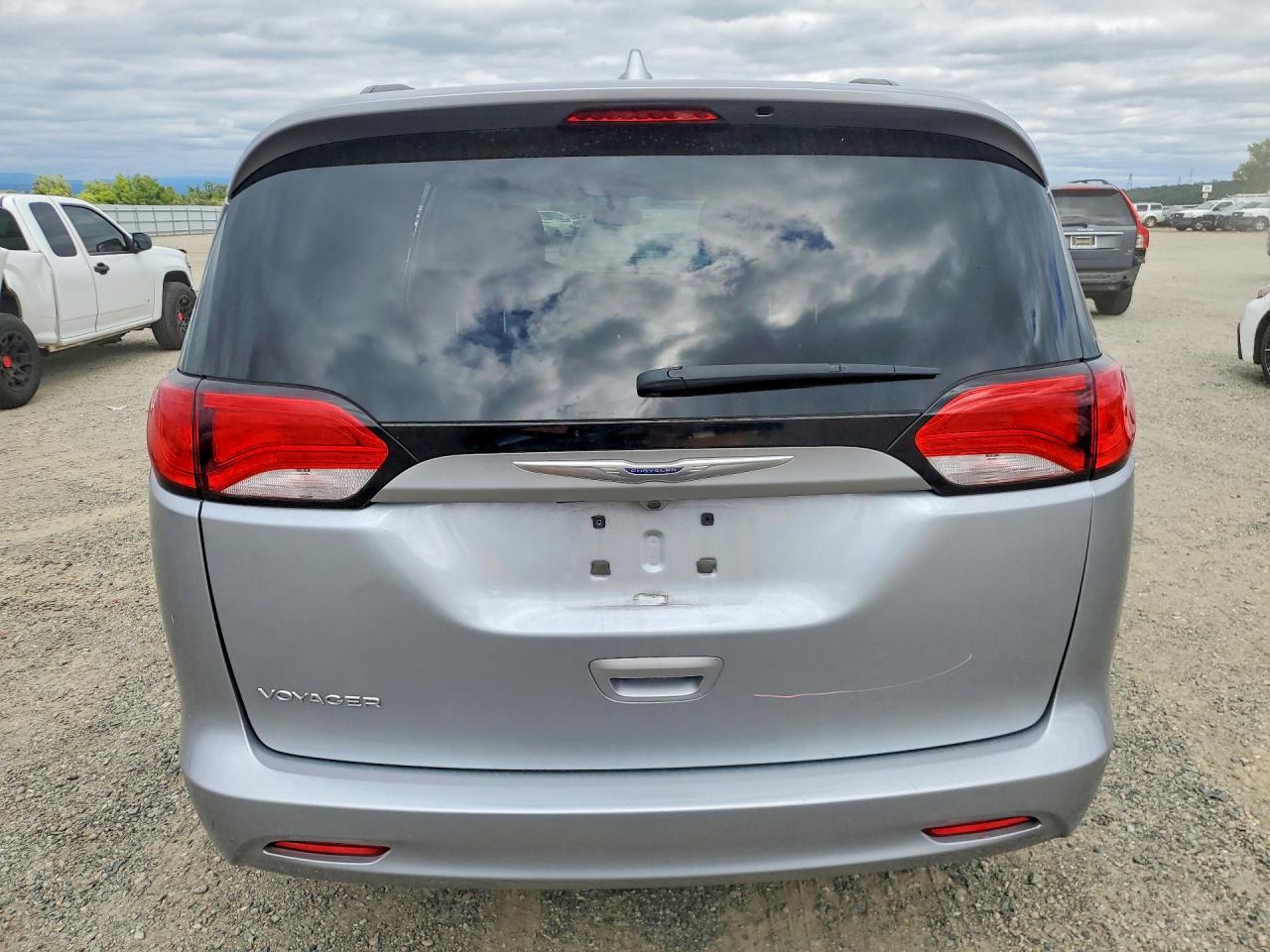 Chrysler Minivan Lxi