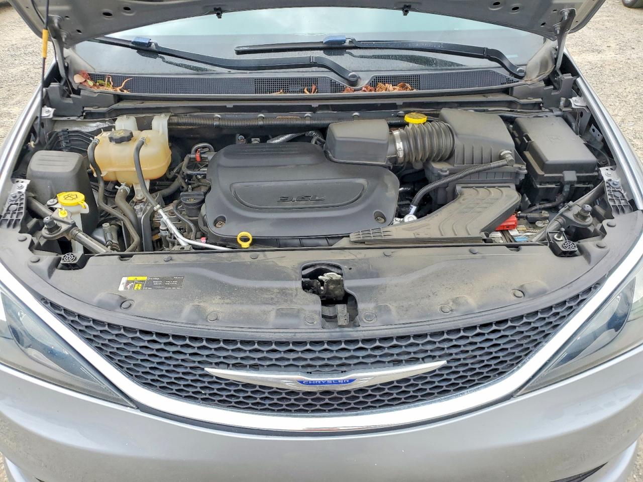 Chrysler Minivan Lxi