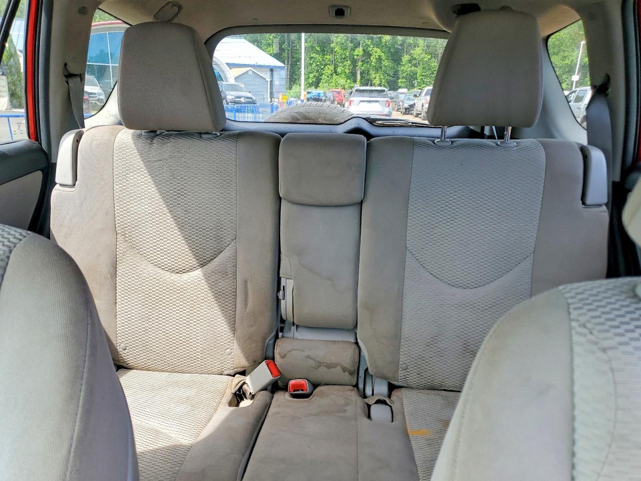 Toyota RAV4 Base