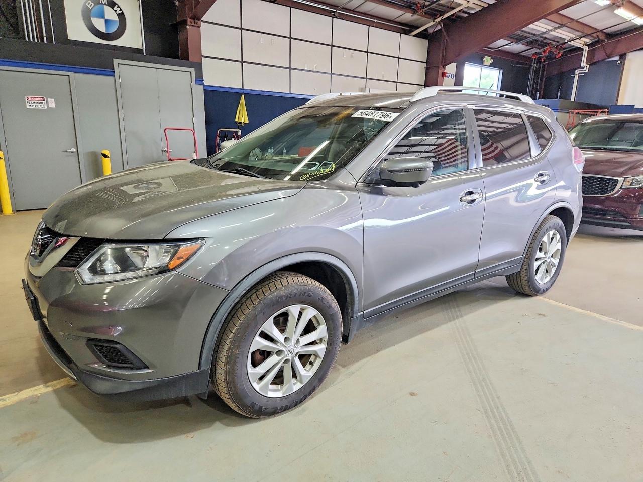 Salvage Nissan Rogue Image