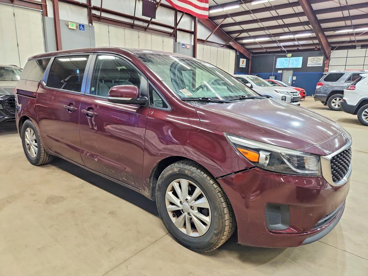 Kia Sedona Lx