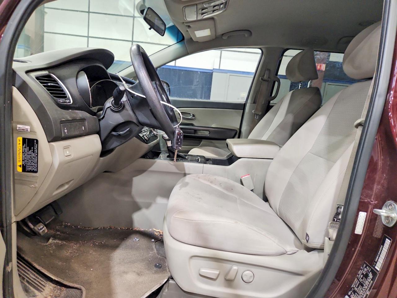 Kia Sedona Lx