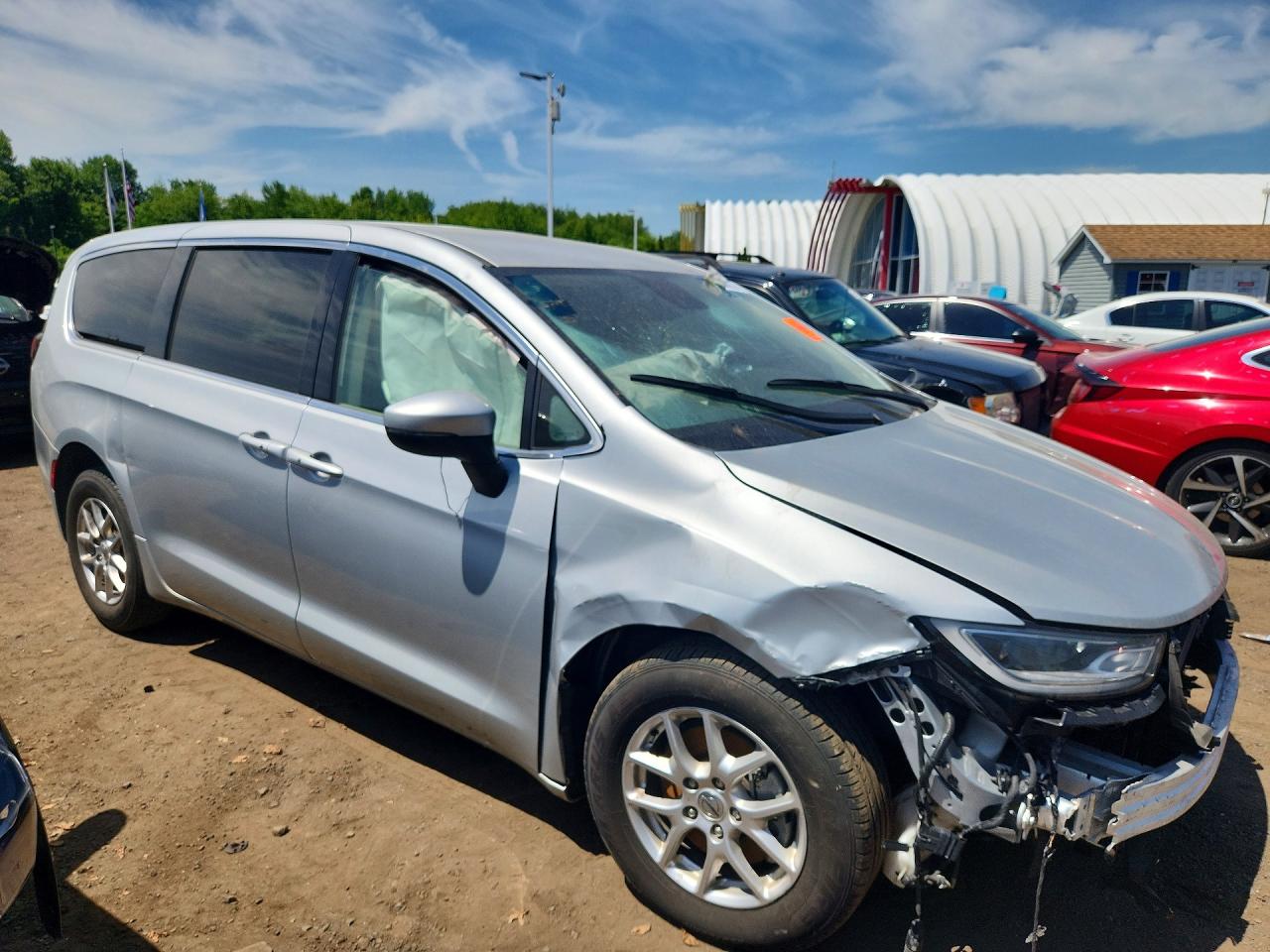 Chrysler Pacifica Touring L