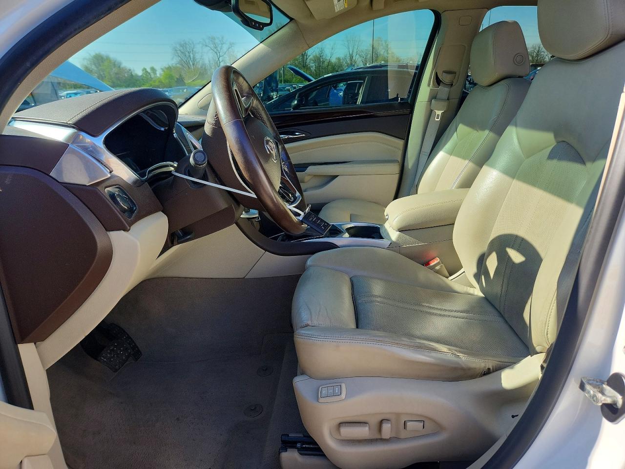 Cadillac SRX Luxury Collection