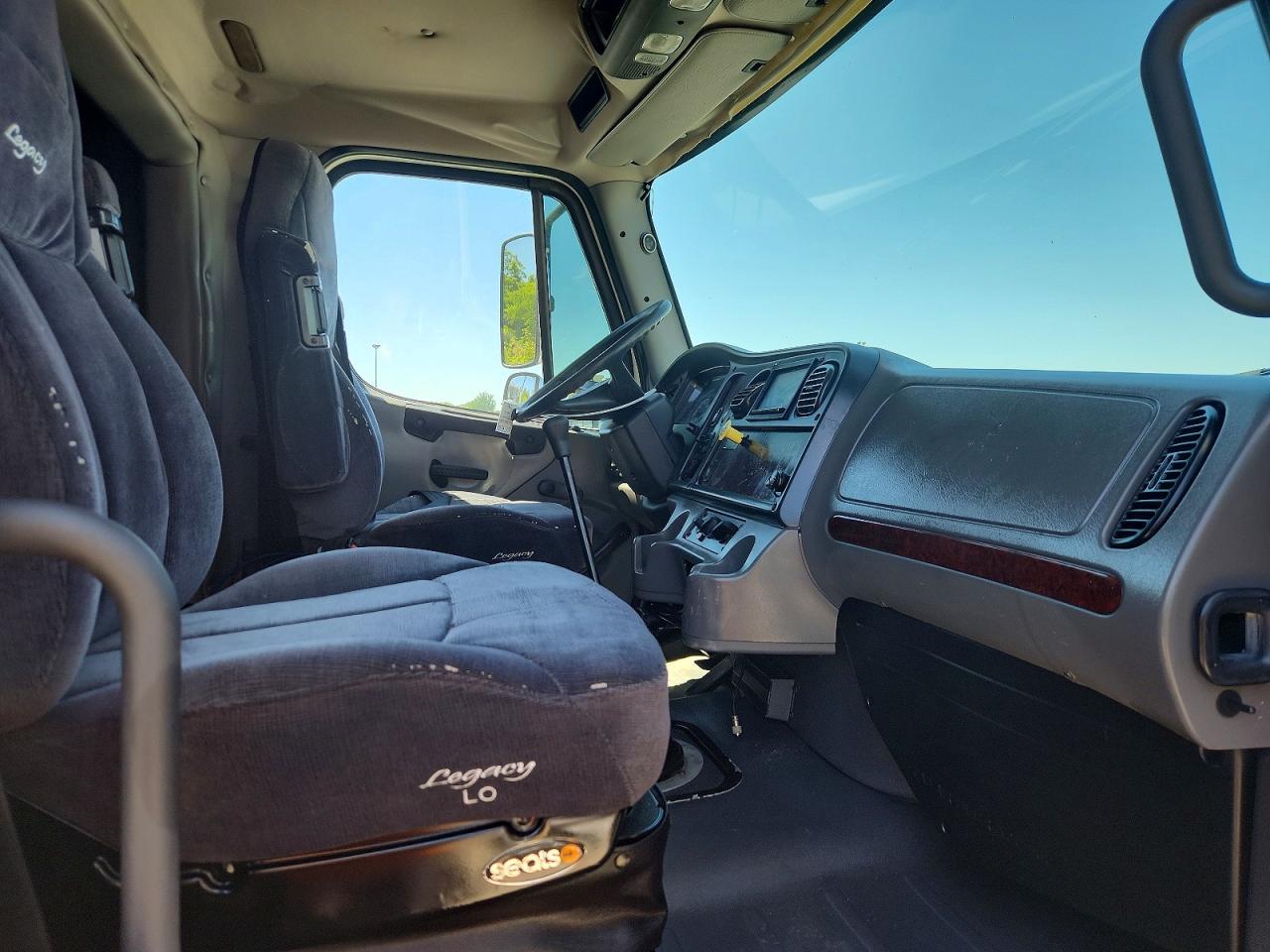 Freightliner M2 106 Medium Duty