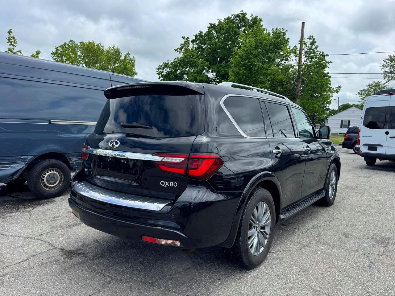 INFINITI Qx Luxe