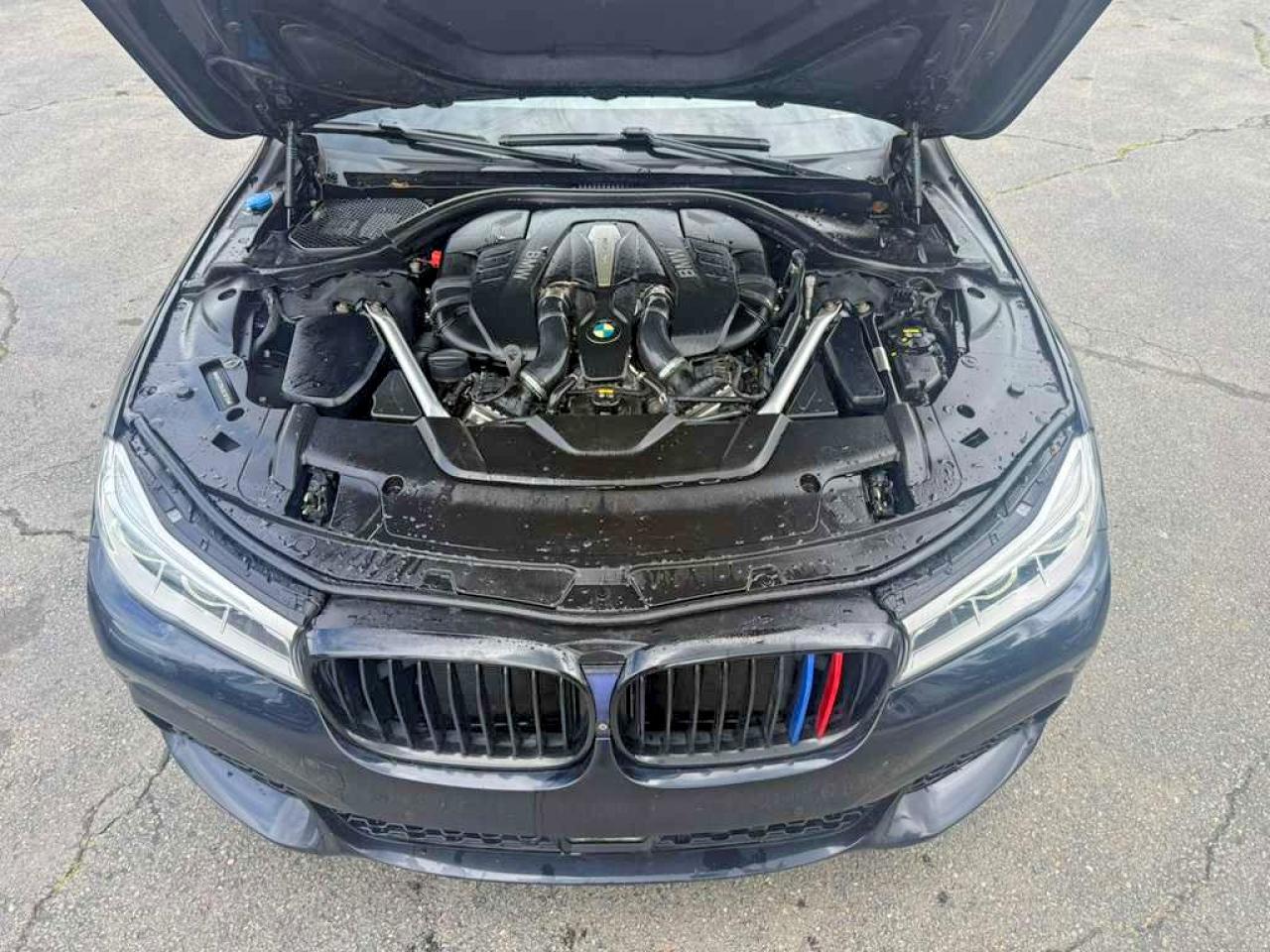 BMW 7 Series Xi