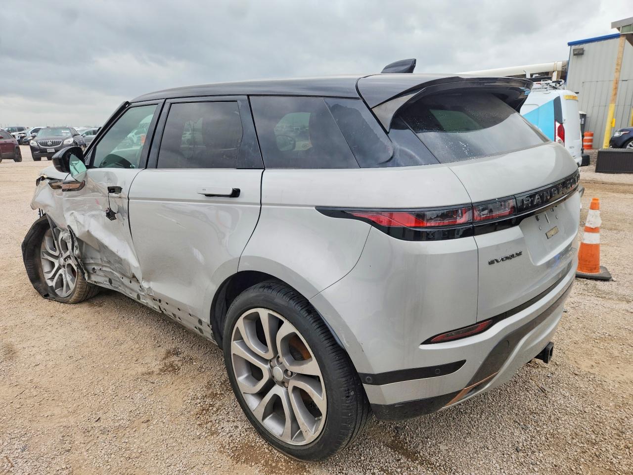 Land Rover Range Rover First Edition