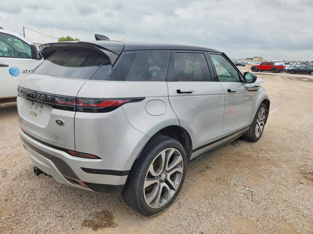 Land Rover Range Rover First Edition