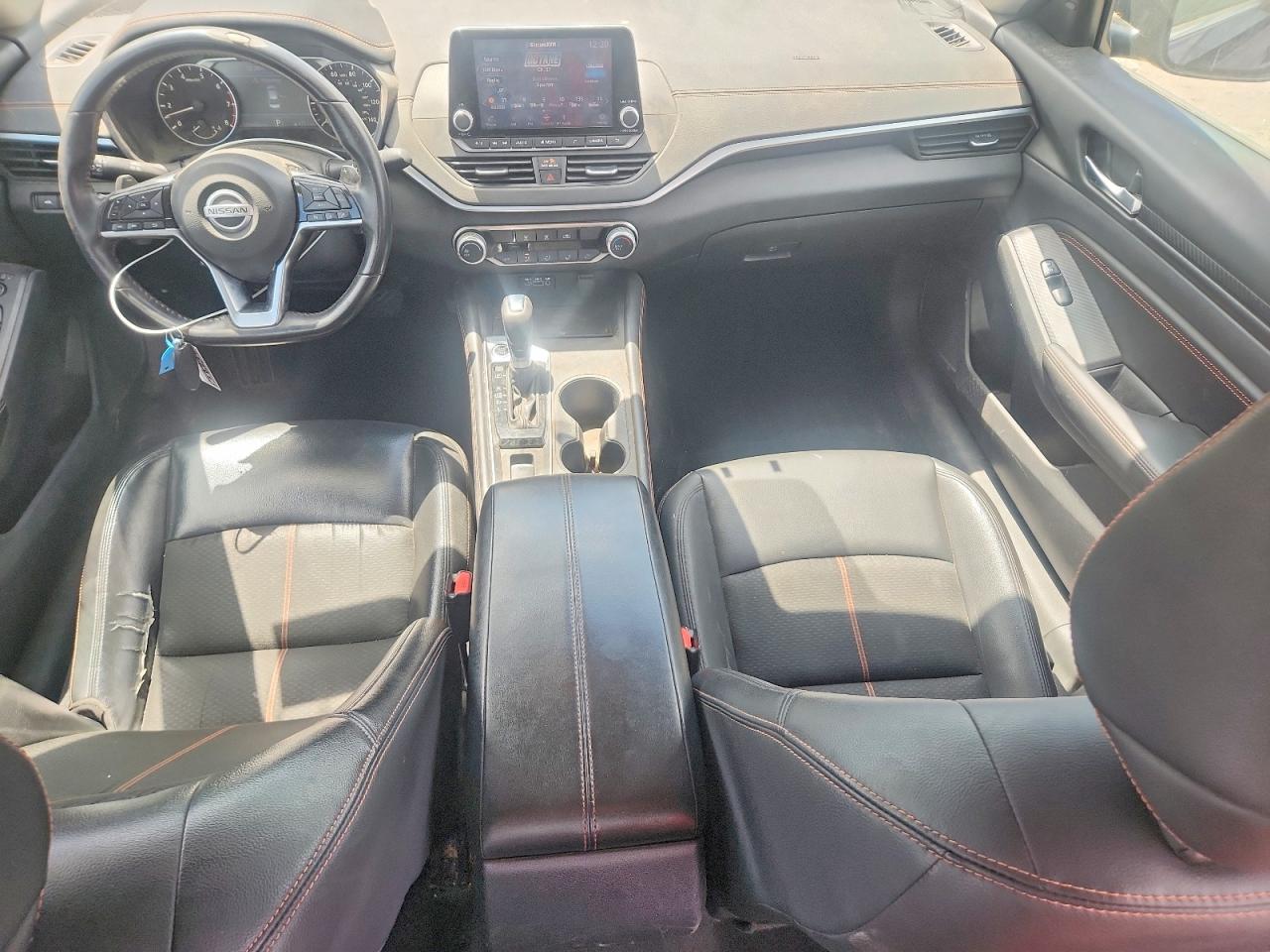Nissan Altima Sr