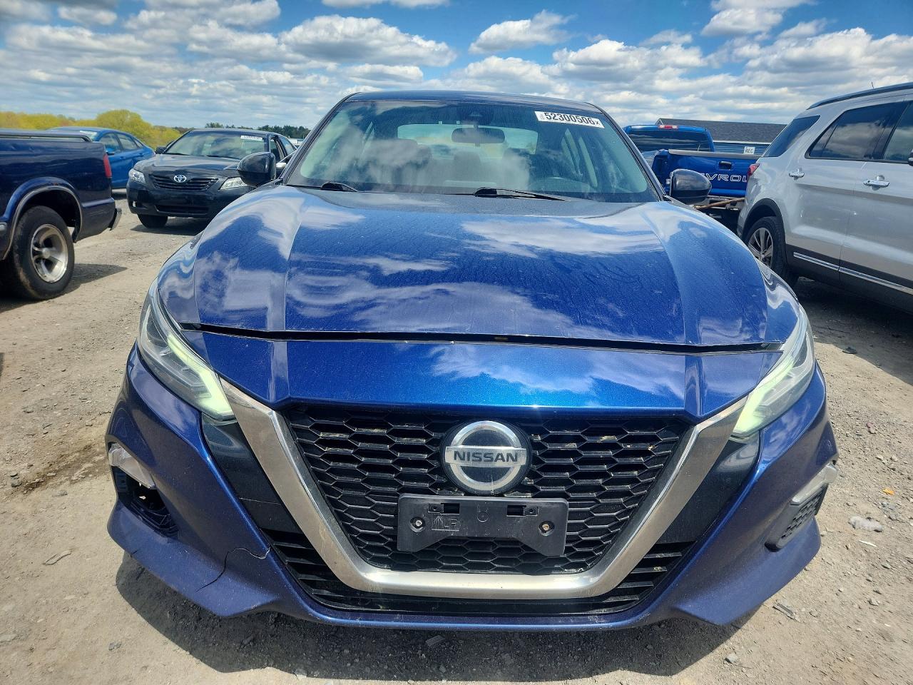 Nissan Altima Sr