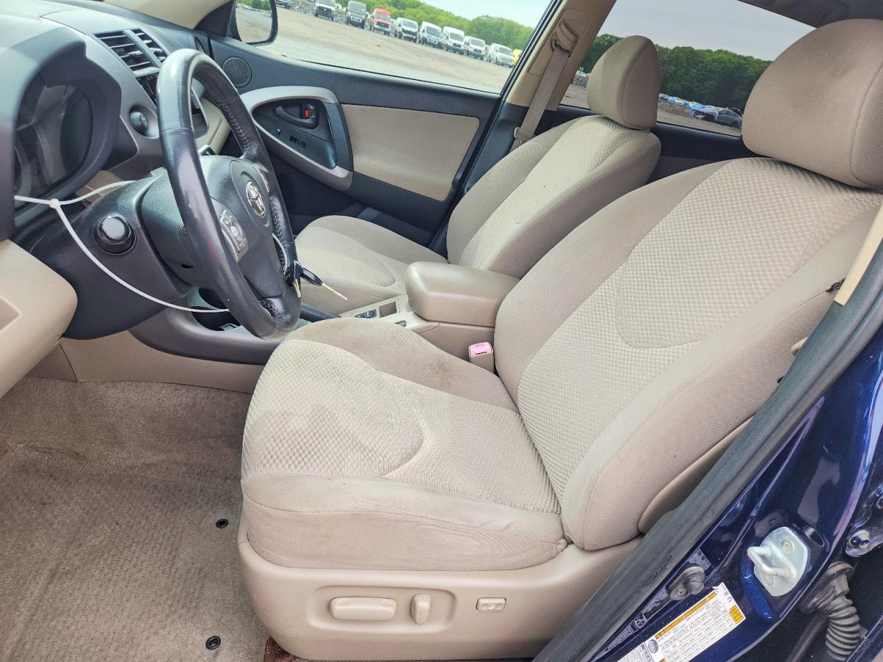 Toyota RAV4 Limited