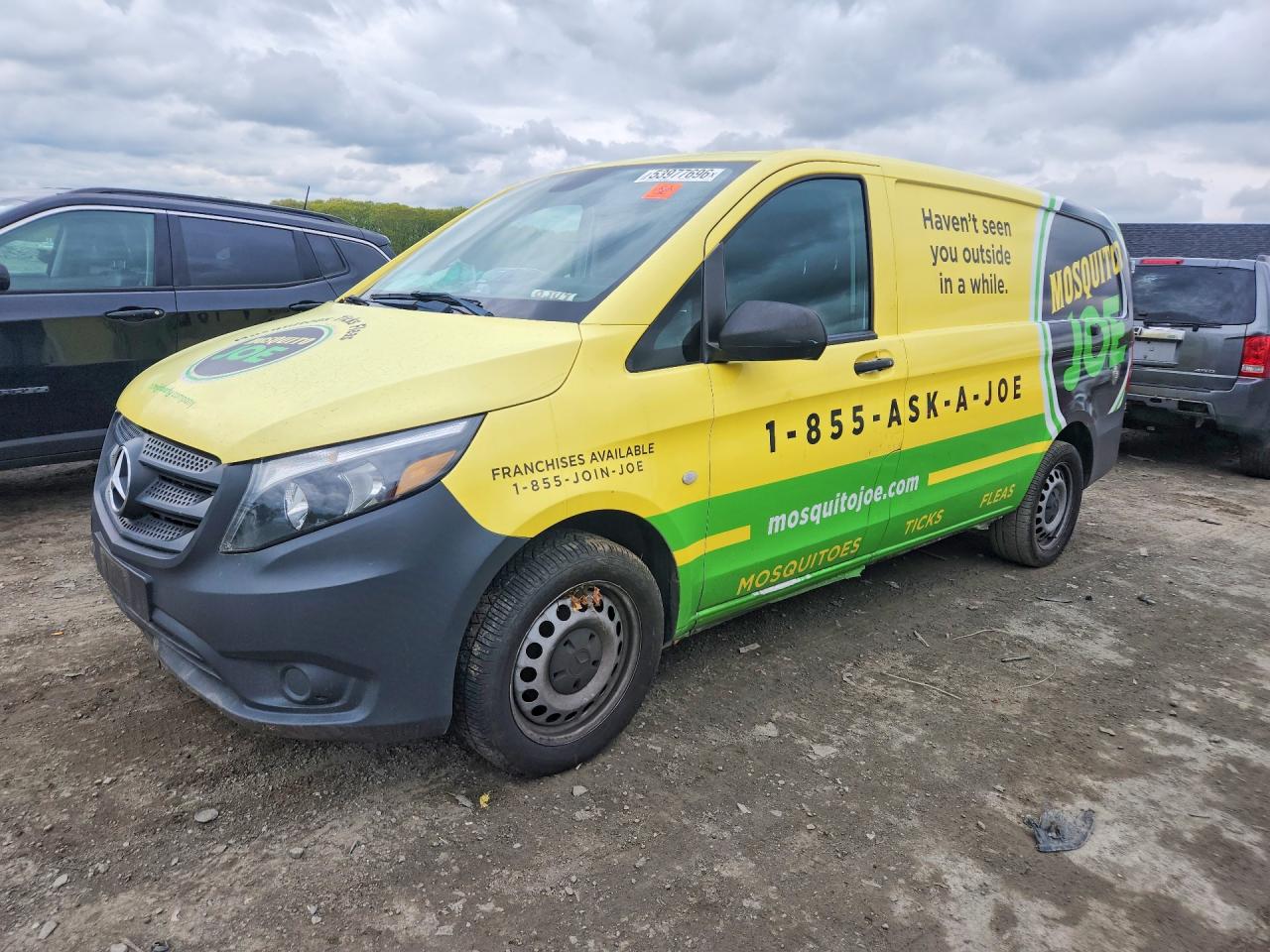 Salvage Mercedes-Benz Metris Image