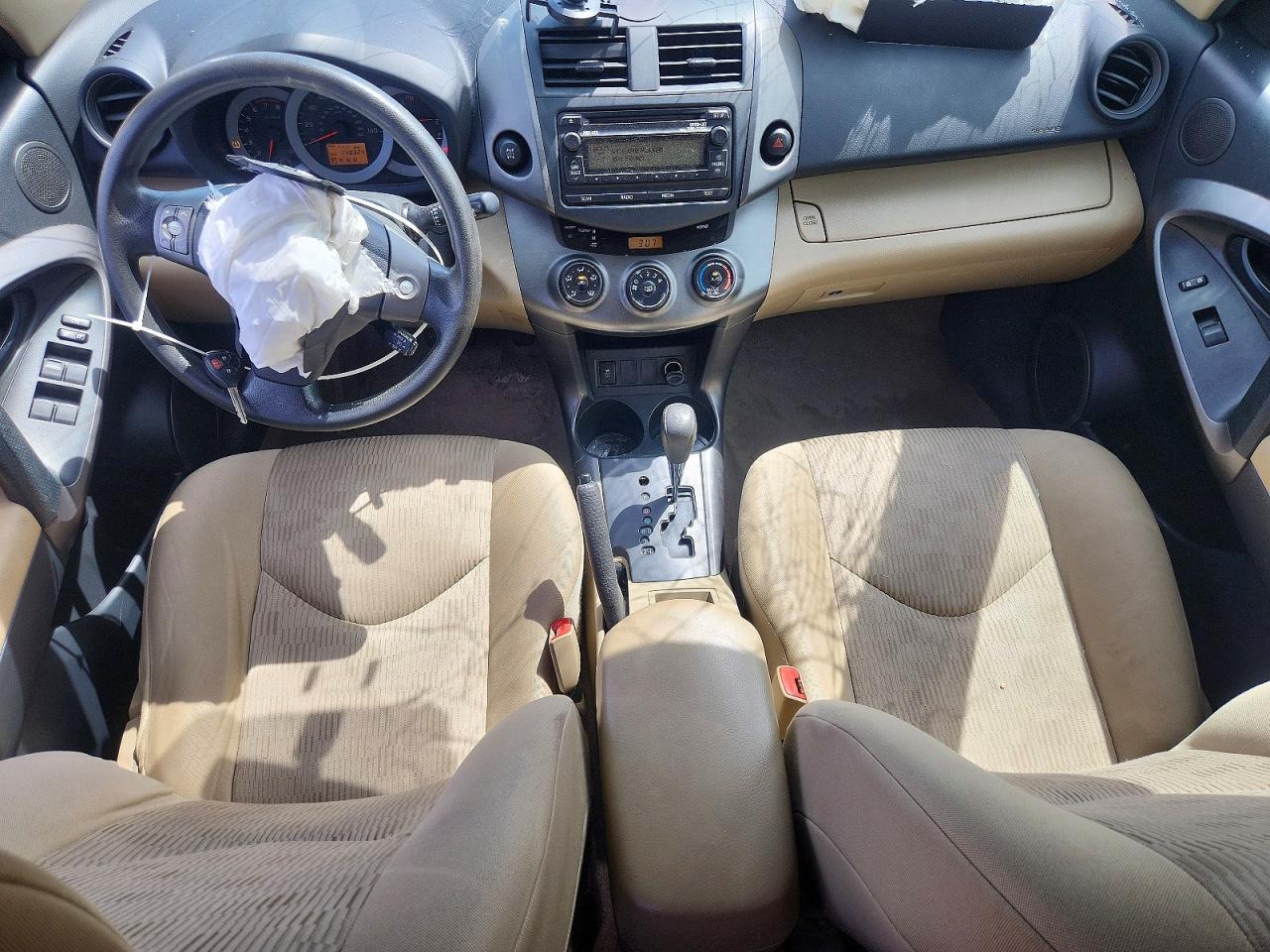 Toyota RAV4 Base
