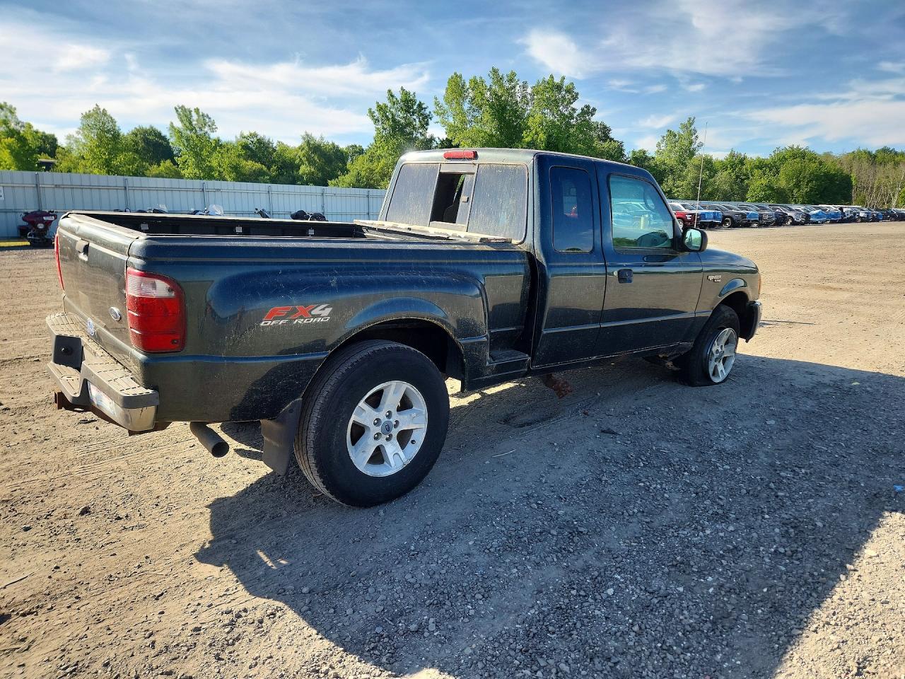Ford Ranger Super Cab