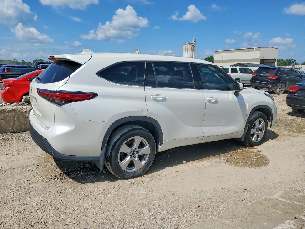 Toyota Highlander L