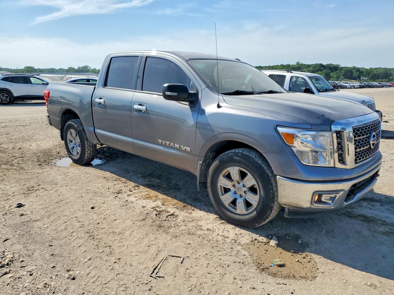Nissan Titan S