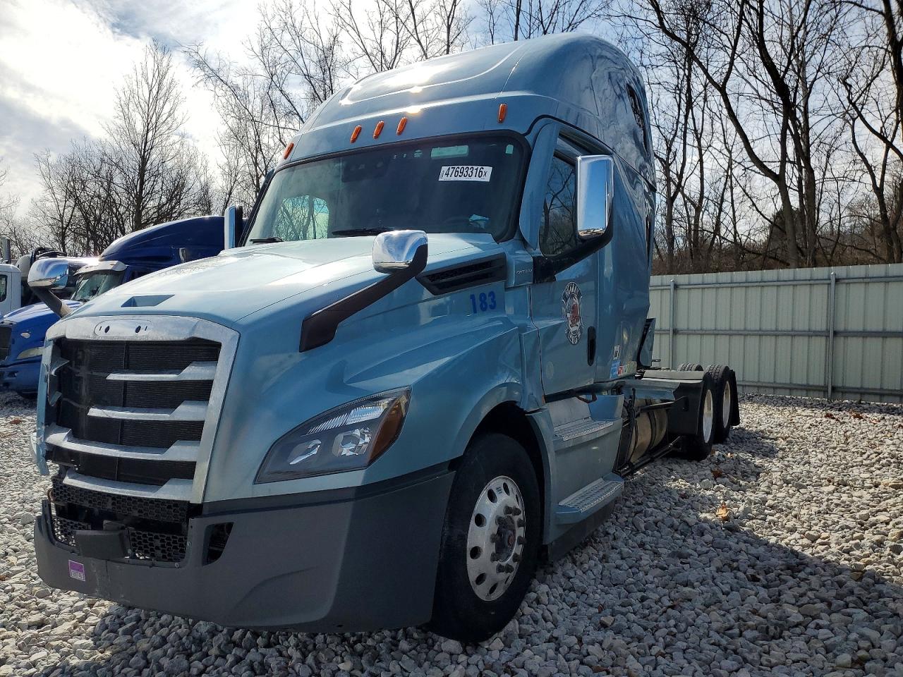 Freightliner Cascadia 126