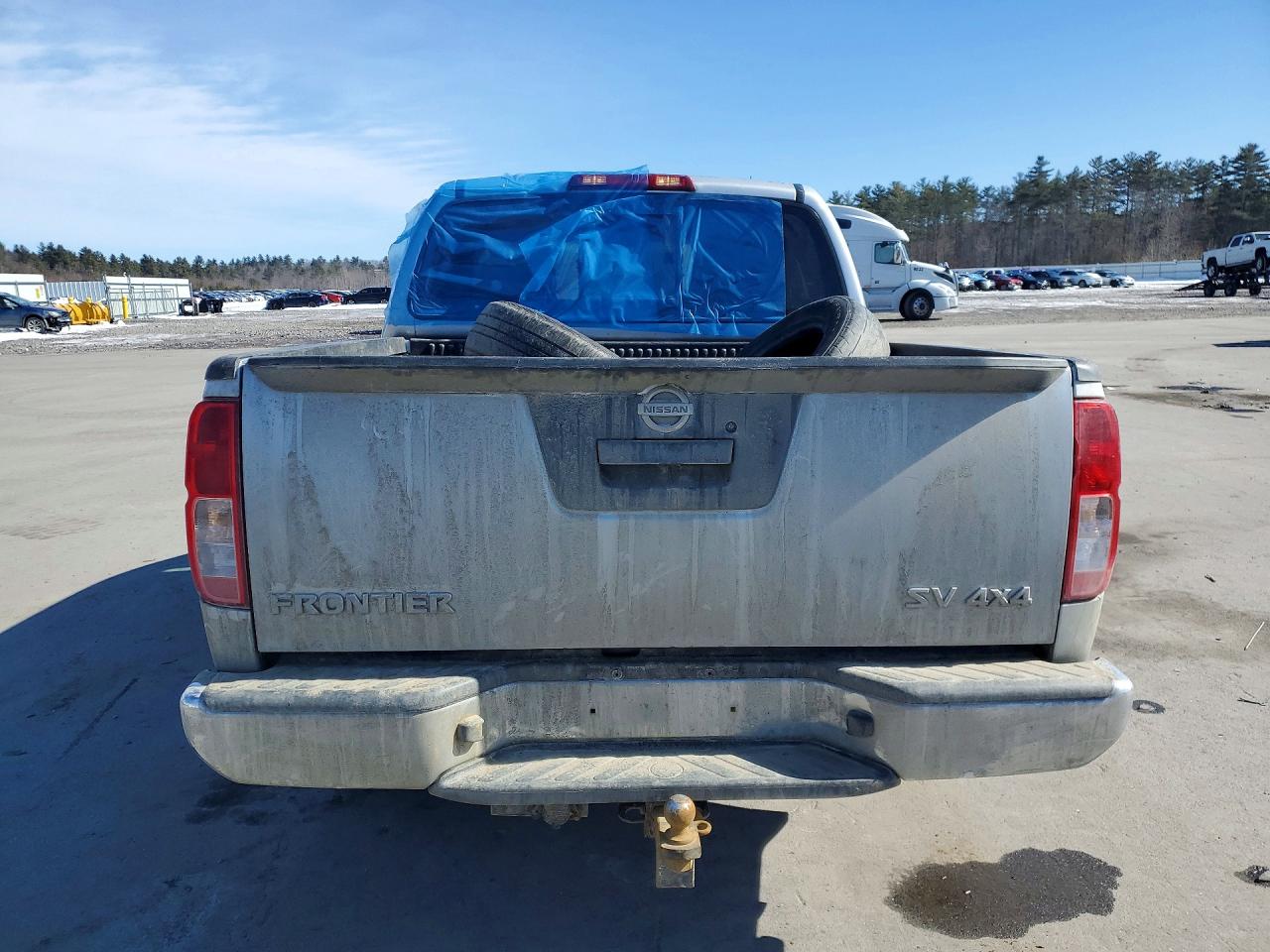 Nissan Frontier Sv