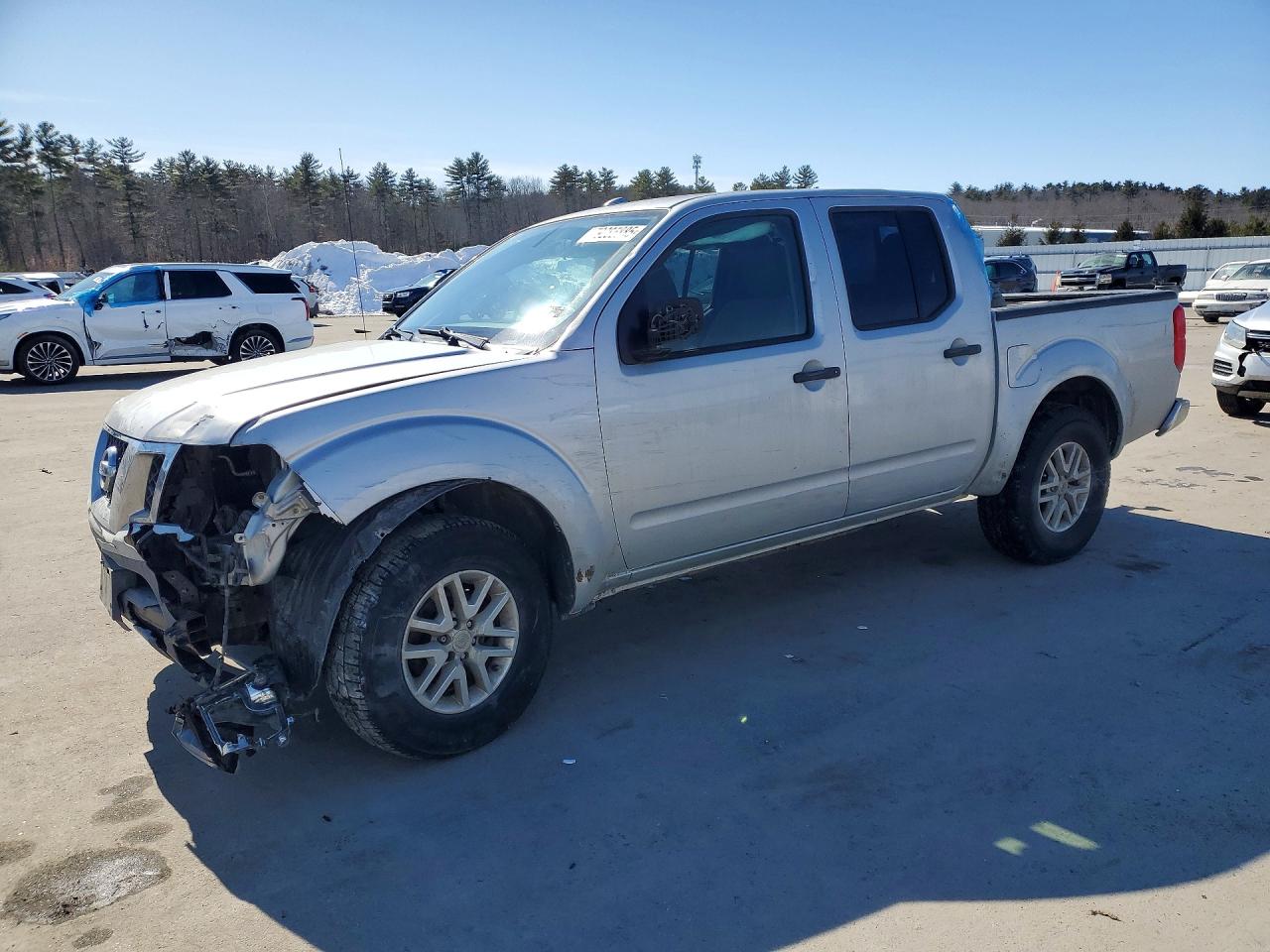 Salvage Nissan Frontier Image