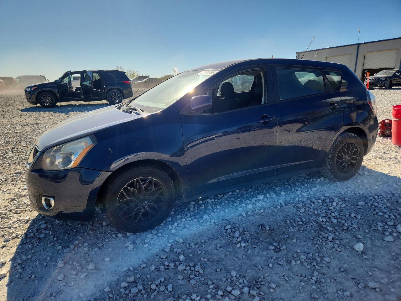 Salvage Pontiac Vibe Image