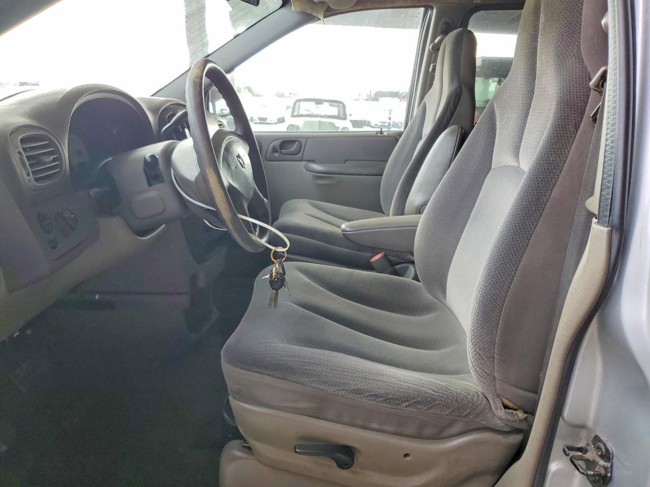Dodge Caravan Se
